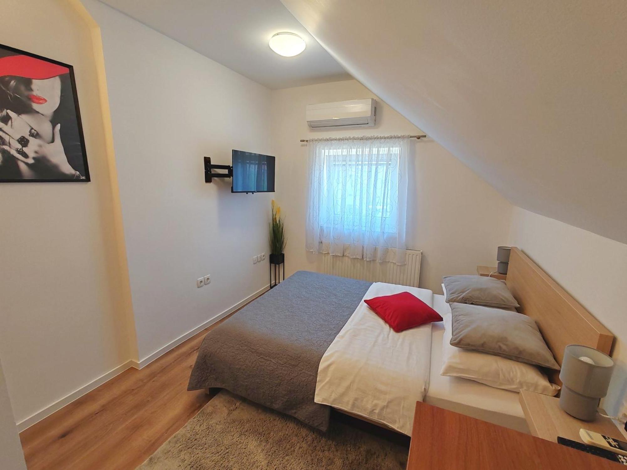 Lucky Center Ljubljana Apartment Cameră foto
